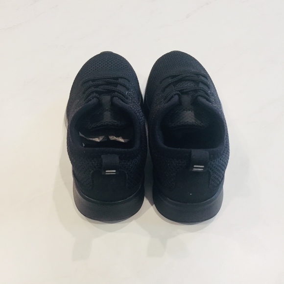 Toddler Nike All Black DualTone Racer shoes (NEW!) - Picture 3 of 5